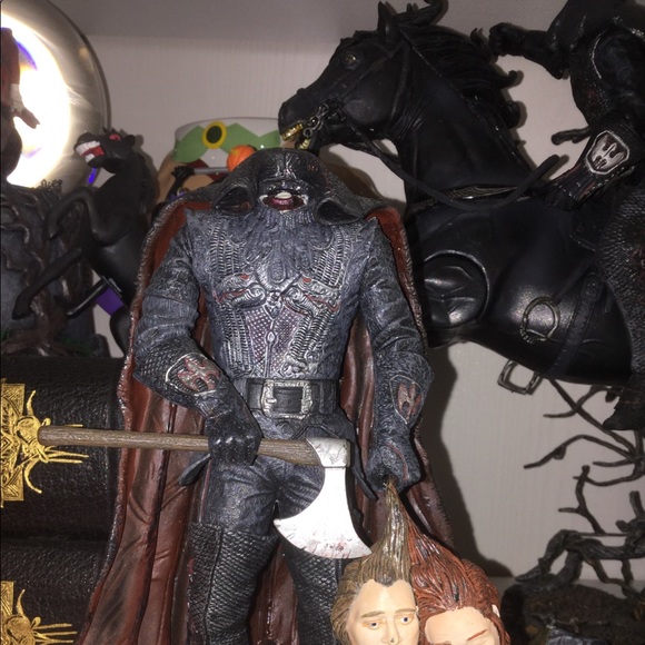 1999 Sleepy Hollow Collectables - Picture 7 of 7